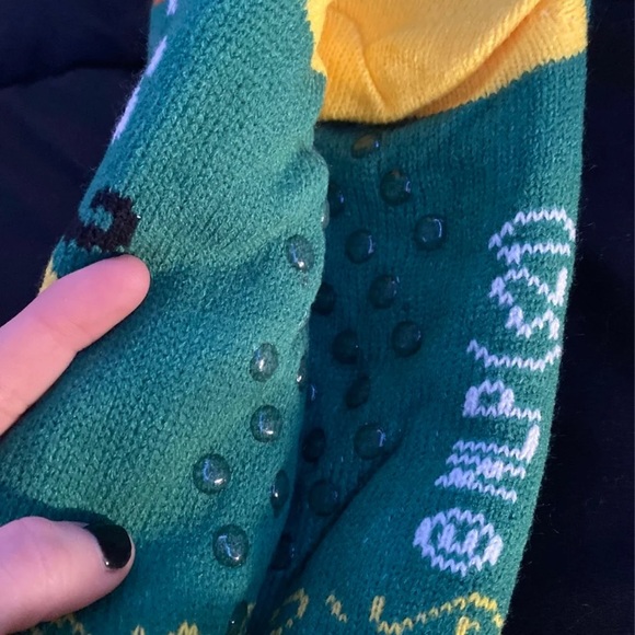 Elf Socks - Picture 3 of 3